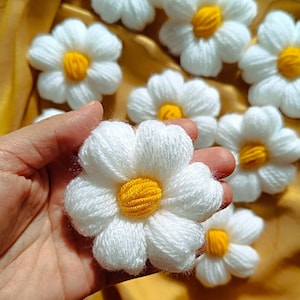 Handgebreide 3D-madeliefjesapplicaties – Gehaakte bloemversieringen voor knutselen en babykamerdecoratie