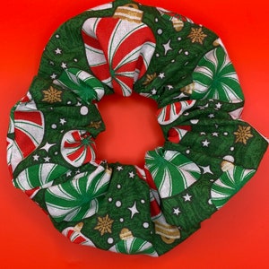 Peppermint Scrunchie // Peppermint Ornaments // Hair Accessories // Cotton Scrunchie