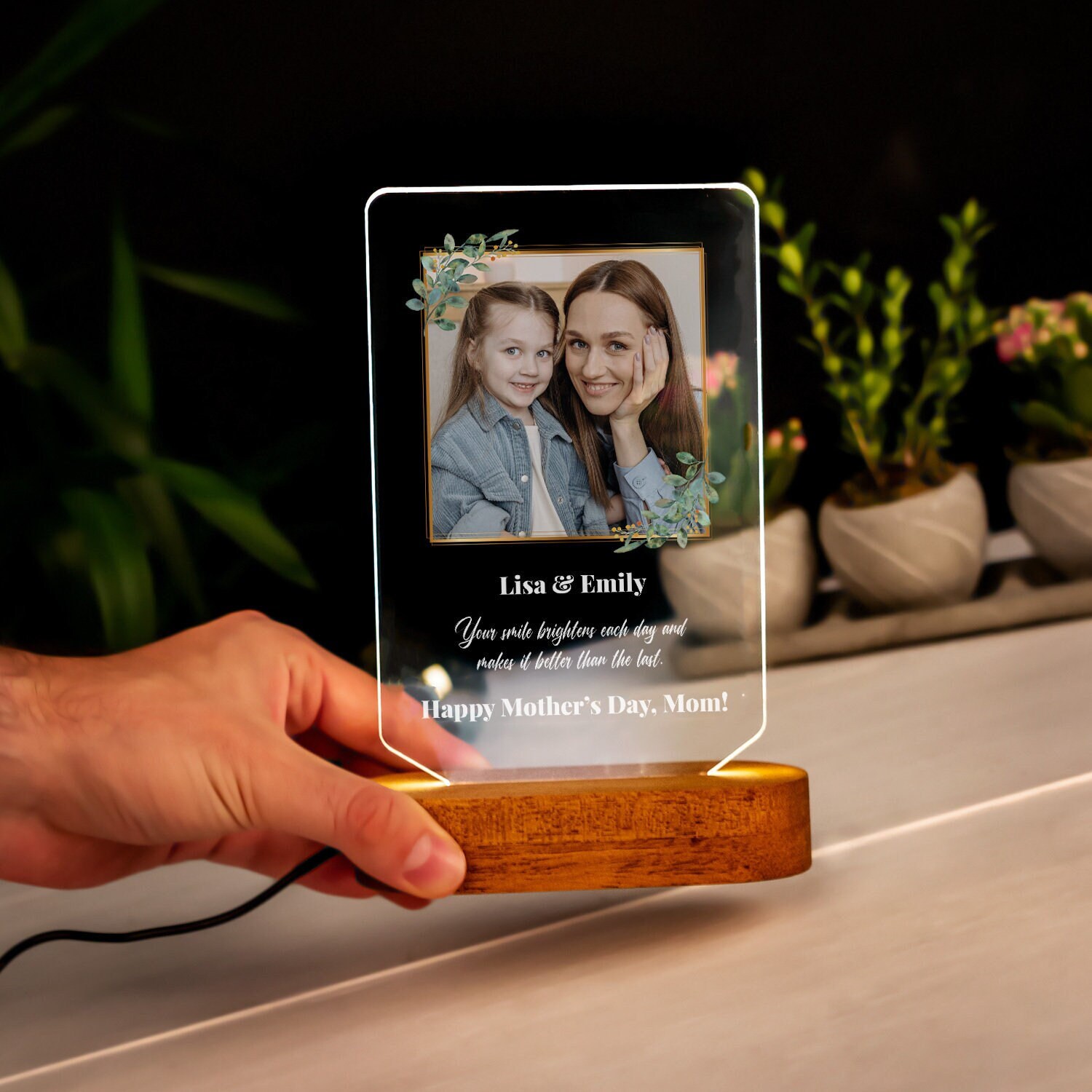 Mom Gifts for Mother's Day Acrylic USB Low Power Engraved Night Light for Mom Birthday Gifts for Mom Son Birthday Mothers Day Gifts for Mom from Daughter Thanksgiving 