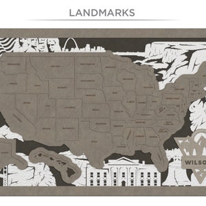 Puede incluir: Un mapa de los Estados Unidos recortado en papel blanco con puntos de referencia de cada estado. El mapa est&aacute; sobre un fondo marr&oacute;n con la palabra "WILSONS" en blanco en la esquina inferior derecha.
