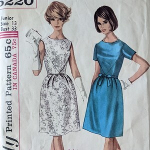 1965 Dress w V-shaped Bodice + Bell Skirt size 13 bust 33 complete uncut vintage Simplicity 6220 sewing pattern 1960s