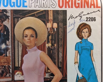 1969  Molyneux Vogue Paris Original 2206 mod dress size 10 bust 32.5 vintage sewing pattern 1960s