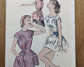 1956 Pull-on Poncho or Cobbler Apron w Tie Back both w Deep Pockets size small waist 24 - 25 complete vintage Advance 7878 sewing pattern