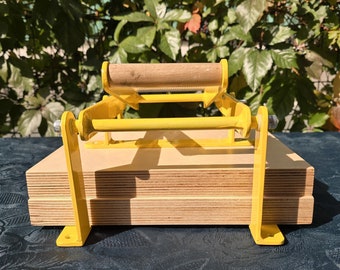 A4 Yellow Lever Press, Block Press, Printing Machine, Hand Printing Press, Linoleum Printing, Block Press, Metal Press. (COLOR: RAL 1023)