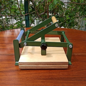 A4 Dark Green Lino Press Machine, Linocut Printing Press, Print Making Press, Hand Linoleum Press, Embossing Relief  Lino Press.