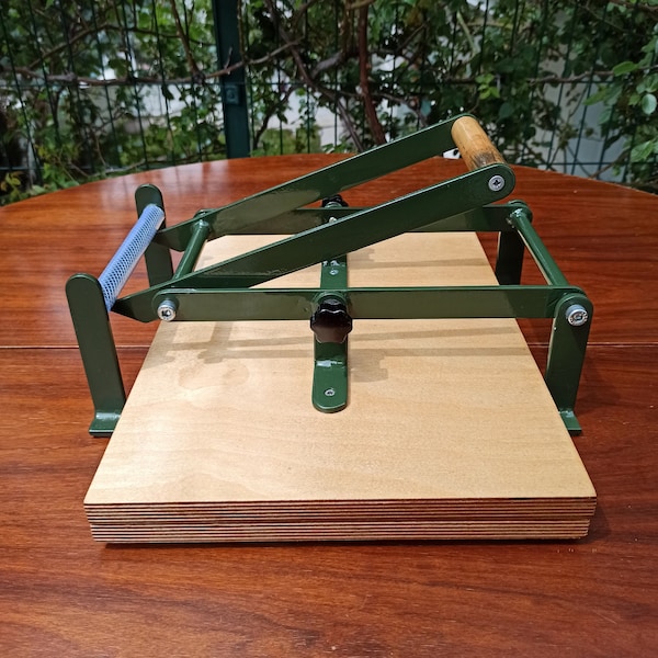 A3 dunkelgrüne Linoldruckmaschine, Linoldruckpresse, Druckherstellungspresse, Hand-Linoleumpresse, Prägerelief-Linolpresse.