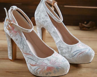 AvaCostume Womens Embroidery Grace Simplicity Flats Cheongsam Dress Shoes AvaCostume Womens Embroidery Grace Simplicity Flats Cheongsam Dress Shoes