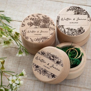 Personalized Round Wooden Ring Box| Wedding Ring Bearer for Ceremony| Engagement Ring Box| Custom Rustic Ring Holder| Wood Engraved Ring Box