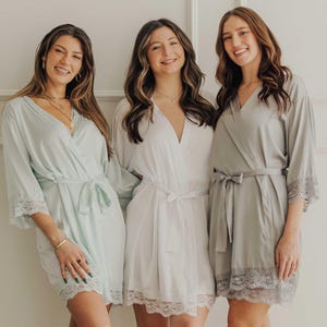 Bridesmaid Silky Lace Robe, Custom Bridal Robe, Maid Of Honor Gift, Bachelorette Party, Bridesmaid Proposal, Personalized Lace Robe
