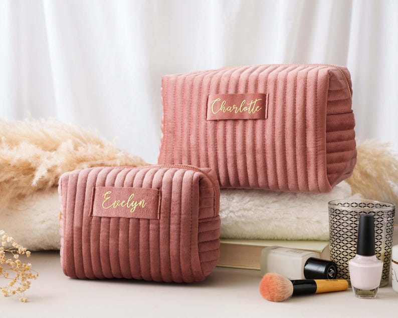 Personalized Makeup Bag, Custom Bridesmaid Gift, Best Friend Gift Idea, Custom Cosmetic Bag, Valentines Gift for Her, Personalized Gift image 6