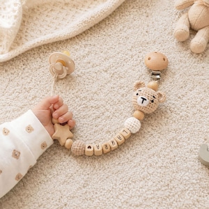 Attache-tétine personnalisée au crochet avec nom sur perles en bois, porte-tétine animal, attache-tétine pour cadeau de naissance et de nouvelle maman [N]