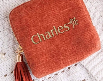 Personalized Travel Jewelry Case: Custom Pouch for Rings, Earrings, Necklaces ??Mom Bridesmaid Gift