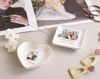 Personalized Birth Flower Trinket Dish,Custom Birth Flower Ring Dish,Valentine's Gifts for Her,Wedding Bridesmaid Gift,Birthday Jewelry Dish