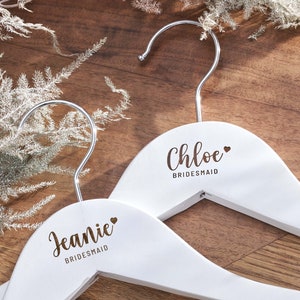 Personalized Bridesmaid Hangers Bride Hangers Wedding Dress Hangers Custom Name Engraved Wooden Hanger Bridesmaid Proposal zdjęcie 7