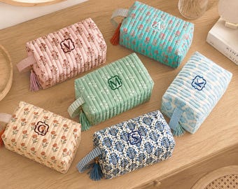Floral Block Print Quilted Makeup Bag with Handle, Personalized Embroidered Cosmetic Bag, Monogram Toiletry Pouch, Bridesmaid Gift [N]