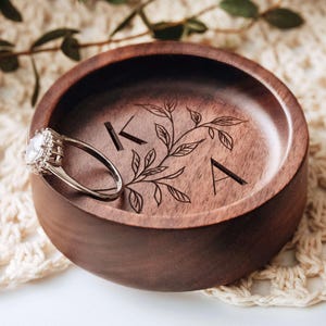 Wood Ring Dish Personalized, Engagement Ring Dish,Wedding Ring Holder, Custom Jewelry Dish - Gift for Mom Her image 5