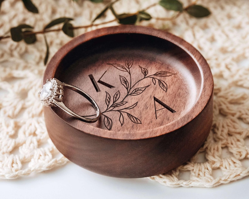 Wood Ring Dish Personalized, Engagement Ring Dish,Wedding Ring Holder, Custom Jewelry Dish - Gift for Mom Her image 5