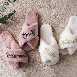 Bride Slippers, Custom Slippers, Bridal Party Bridesmaid Proposal, Bridesmaid Slippers, Bachelorette Party Gifts, Personalized Slippers