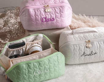 Personalized Makeup Bag, Handmade Quilted Cosmetic Bag, Custom Bridesmaid Gift, Valentines Gift for Mom, Personalized Gift for Her