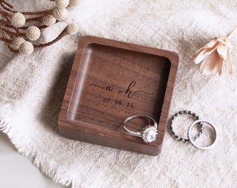 Personalized Wooden Ring Dish, Custom Jewelry Dish, Engraved Ring Holder, Personalized Gift for Her