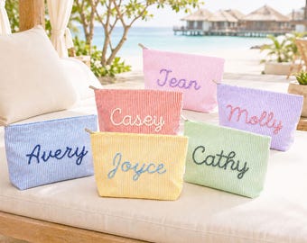Bridesmaid Proposal Gift: Personalized Seersucker Makeup Bag, Custom Yarn Name Travel Pouch [N]