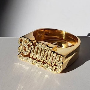Nameplate Ring