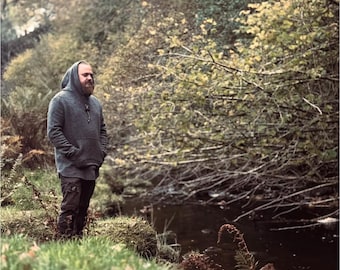 "Der ultimative Bushcraft-Anorak - 100% Wolle für unübertroffene Leistung"