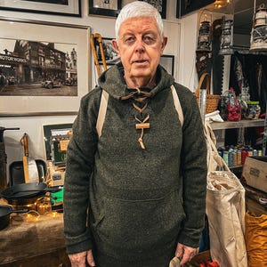 The Ultimate Bushcraft Anorak – 100% Wool for Unmatched Performance"