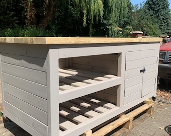 Pizza & BBQ table with cupboard and two shelves