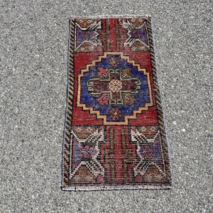 Small Gift Rug, Boho Gift Rug, Handmade Gift Rug, Unique Gift Rug, Boho Rug, Turkish Rug, 1.4x2.9 feet, Oushak Rug, Vintage Turkish Rug,