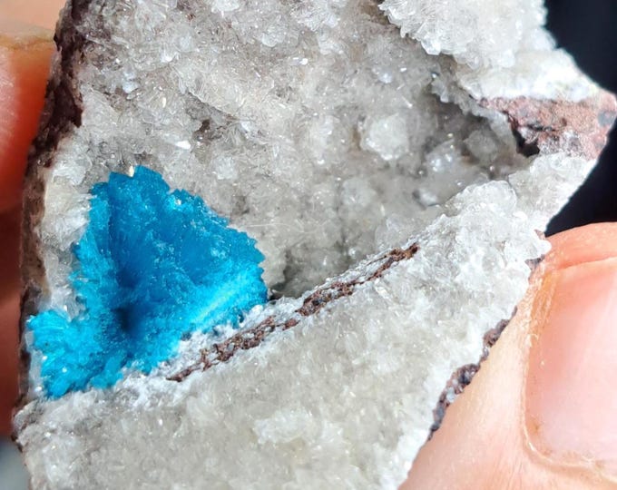 Cavansite