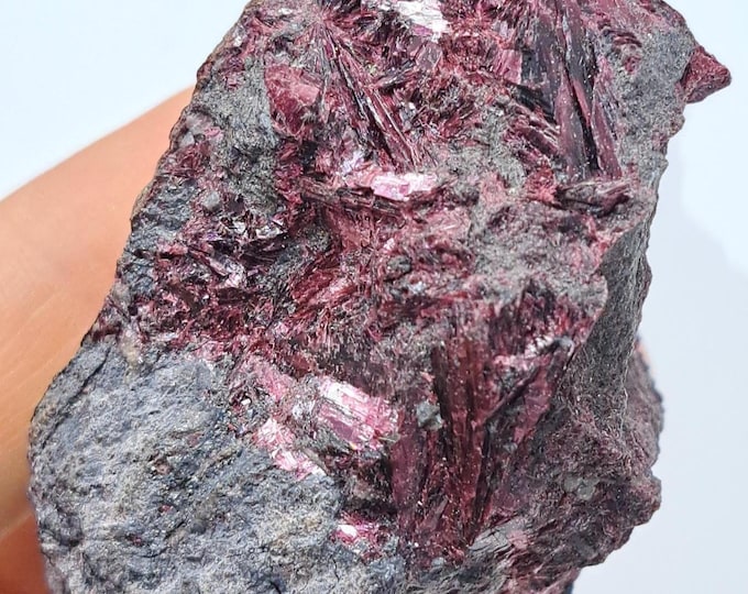 Erythrite