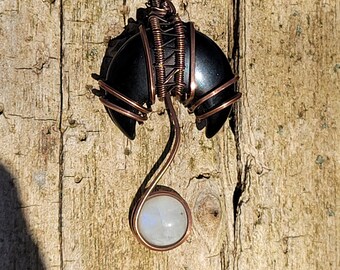 Obsidian Mond Anhänger | Mondstein | Auffällig | Kupferdraht | Geschenke | Witchy Schmuck | Einzigartige Schmuck | Drahtgewebe | Kristalle