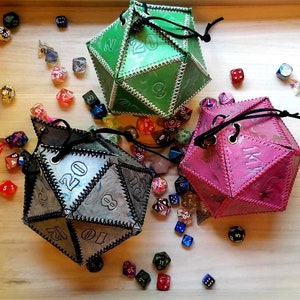 Leather D20 Dice Bag – Customizable Dice Pouch for D&D, Tabletop RPGs, and Gifts