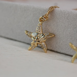 Starfish necklace, Gold starfish, summer necklace, starfish pendant, summer gift for ocean lovers, beach necklace, starfish choker