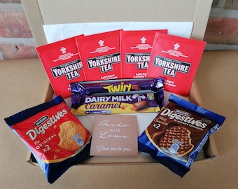 Proper Brew! Yorkshire Tea giftset - personalised | English Breakfast | Afternoon Tea Gift | Cadburys Caramel | Biscuit | Birthday Gift