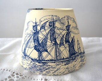 Paralume in tessuto francese Jouy, TOILE JOUY bleu marine, mare, arredamento nave, FATTO A MANO