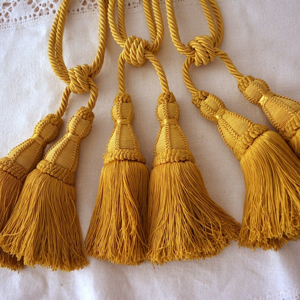 Ensemble de 3 pompons porte-rideaux vintage, embrasses de rideaux de couleur beige doré, français passementerie vintage