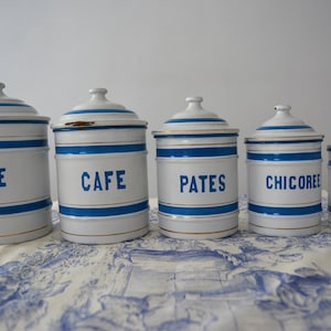 Pot vintage de chicorée - France