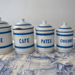 Set of 5 vintage enamel canisters, sugar, cafe, chicorée canisters, pates, farine, kitchen enamel decorative pots