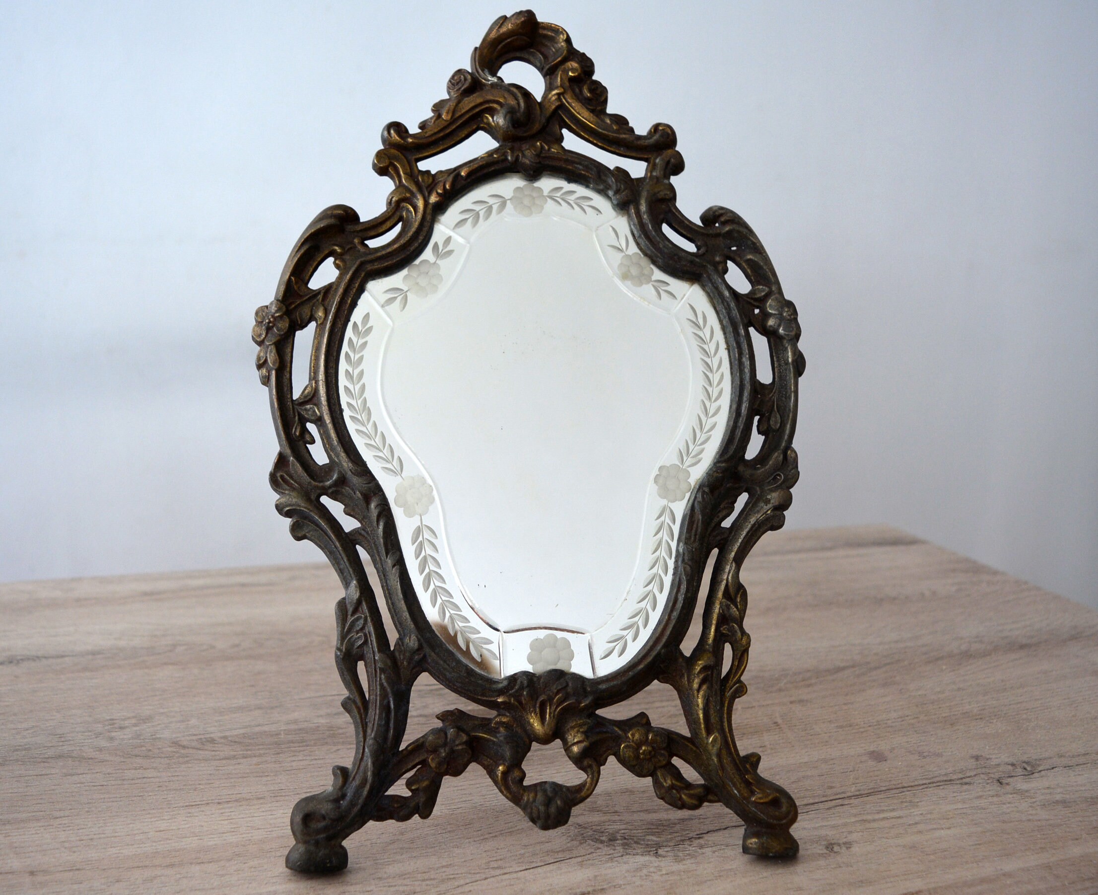 Miroir Français Antique, avec Beau Verre Gravé, Miroir de Table Décoration d'français Antique