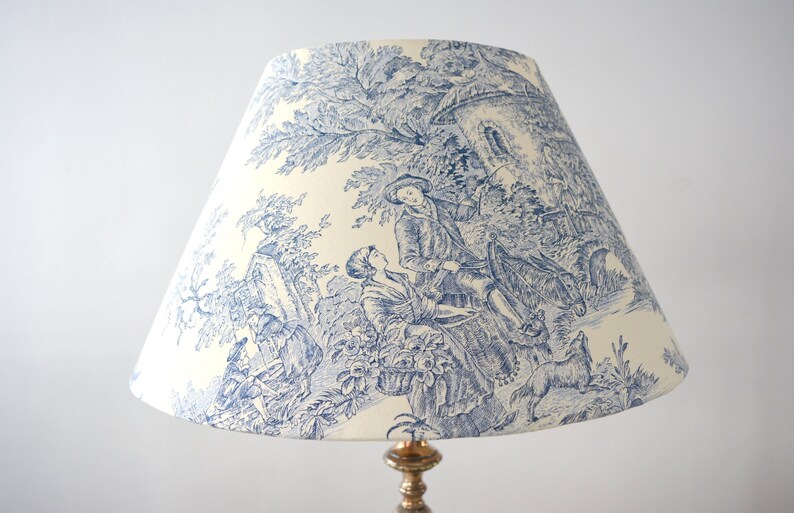 Abat-jour en tissu français Jouy, motif pastoral antique, TOILE JOUY pastels bleus, ARTISANAT image 7