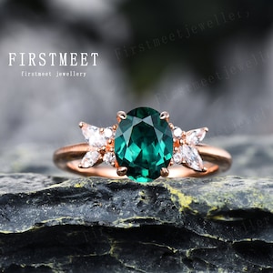 Oval Emerald Engagement Ring Vintage Floral Emerald Wedding Ring May Birthstone Ring Emerald Jewelry Unique Wedding Band Dainty Emerald Ring