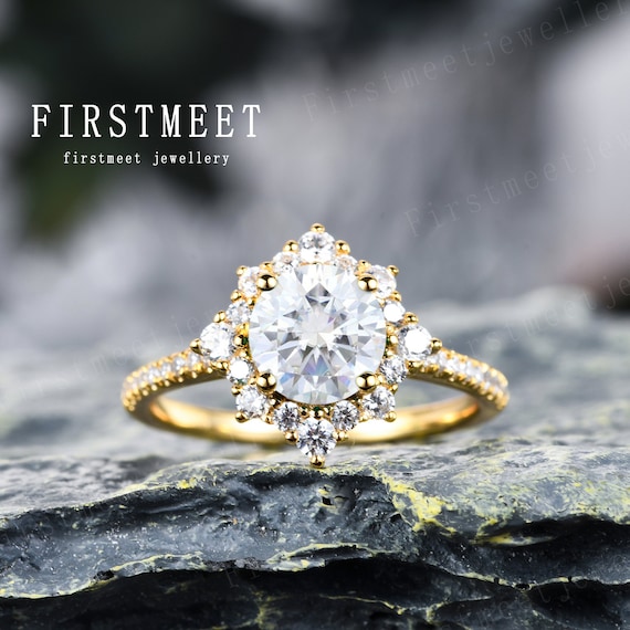 Moissanite Engagement Ring in 18K Yellow Gold Moissanite Ring Vintage Diamond Wedding Ring Woman Promise Anniversary Gift Handmade Jewelry Etsy