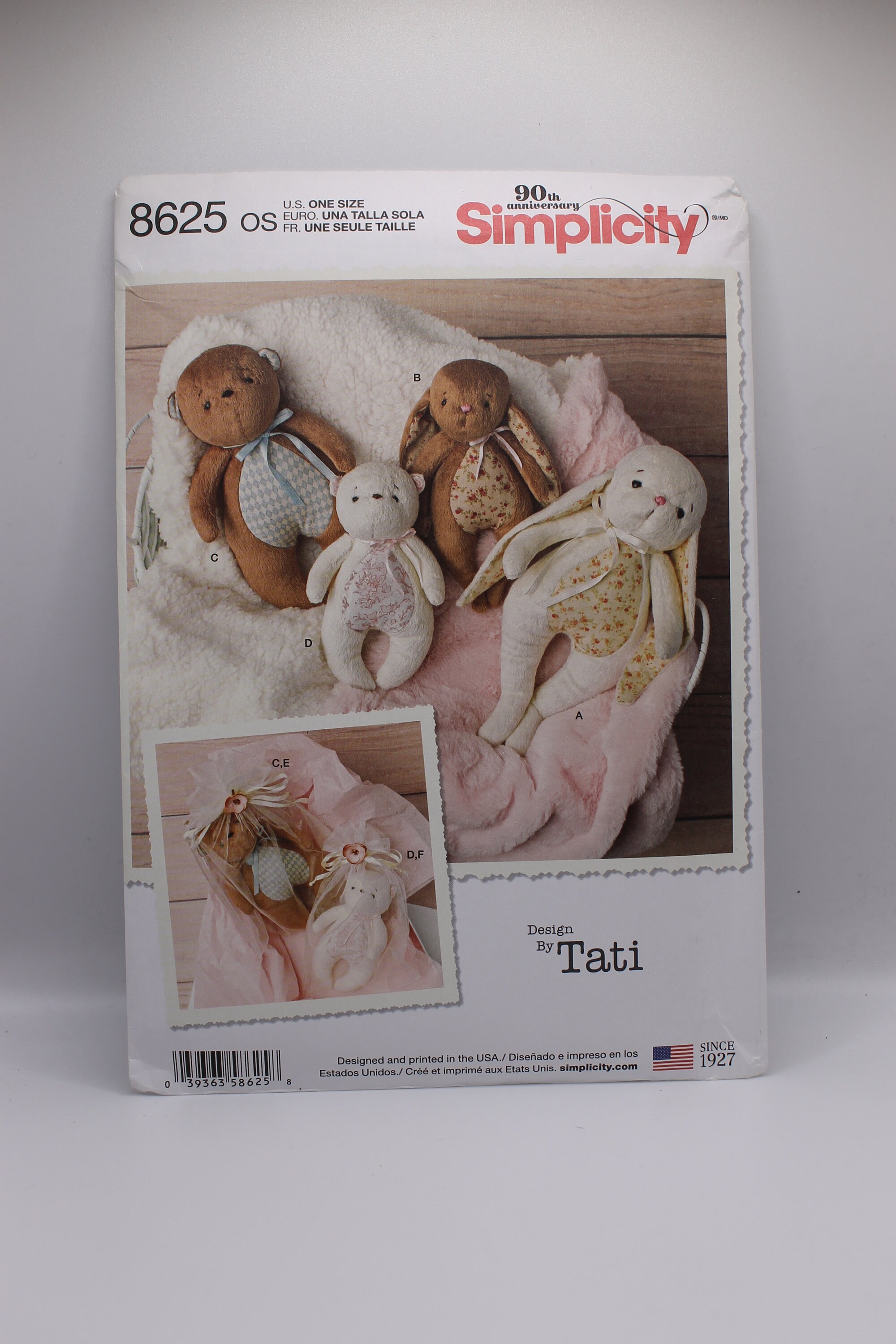 Simplicity 8625 Stuffed Animals and Gift Bags