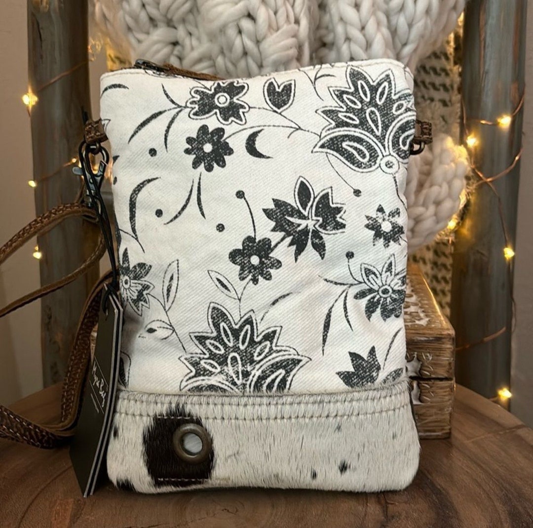 Myra Southern Bloom Cotton & Leather Bucket Bag in Oasis Cream