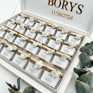 White Wedding Favors Chocolate, Wedding Favors, Engagement Favor, Wedding Chocolate, Luxury Chocolate, Customized Chocolate, Flowered Favors