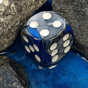 Dudds Dice Valve Stem Caps (4 Pack)