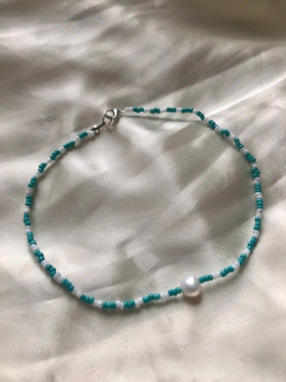 Turquoise and Singular Pearl Necklace - Etsy