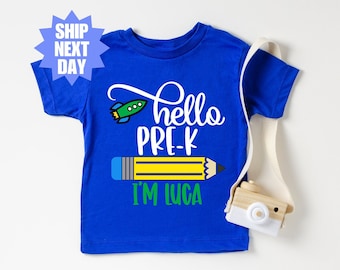 Camiseta Pre-K, Hola Pre-K, Atuendo para el primer día de clases, Camiseta con nombre personalizado, Camiseta de regreso a clases, Camiseta del primer día de preescolar, Camiseta Pre-K